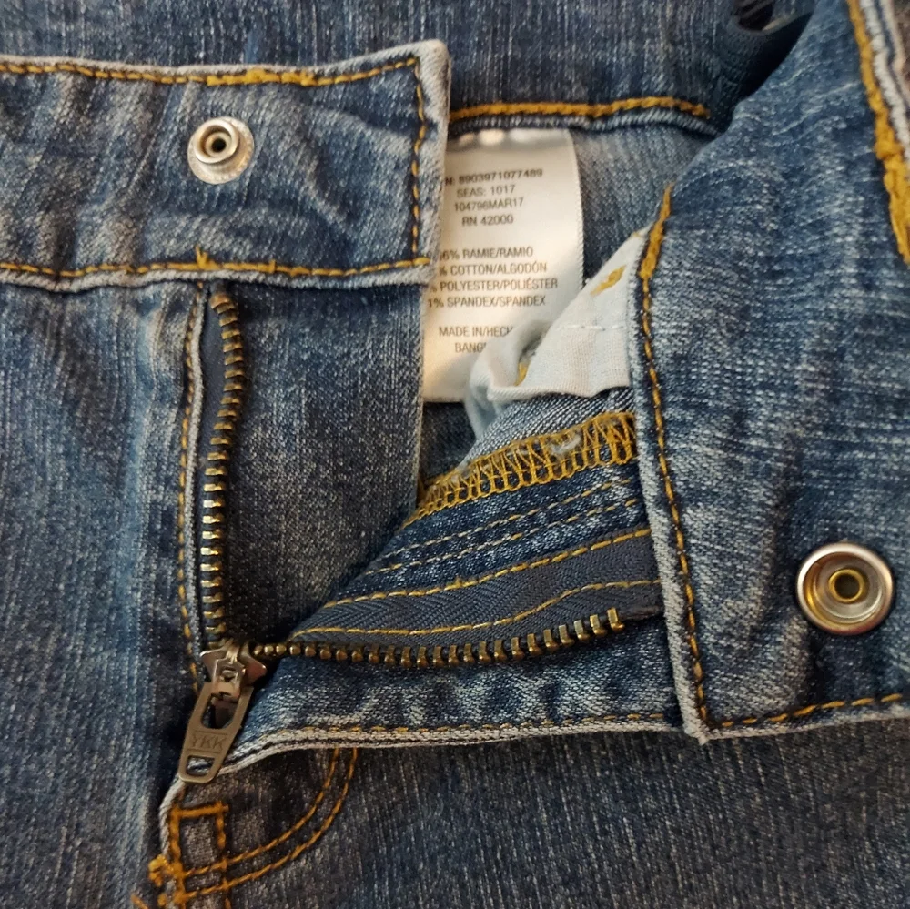 3/$30 Bundle Jeans & Dress Shirt. Child. - Picture 4 of 9